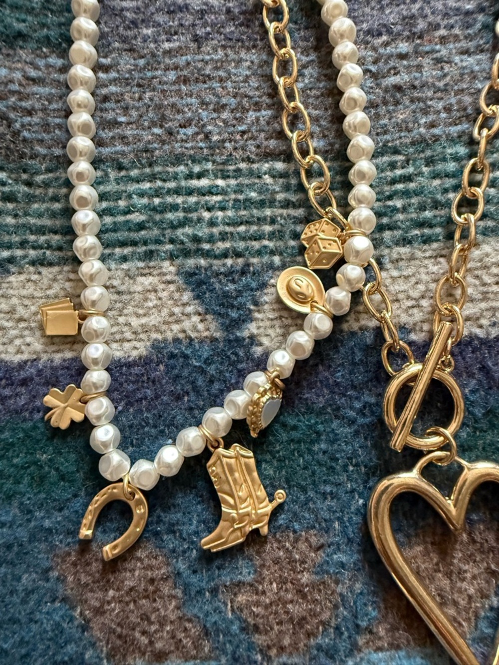 Necklace Lot 3 - Picture 2 of 4